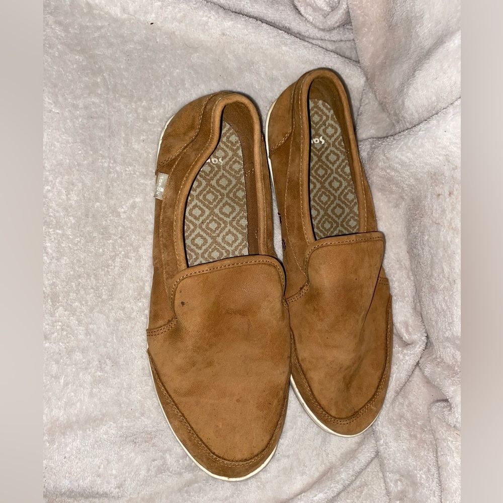 Sanuk shoes women size 10